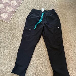 Black FIGS Technical Scrub Pants